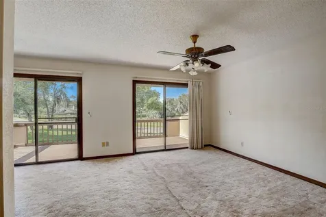 2329 S Fairway Drive Plant City FL 33566