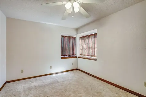 2329 S Fairway Drive Plant City FL 33566