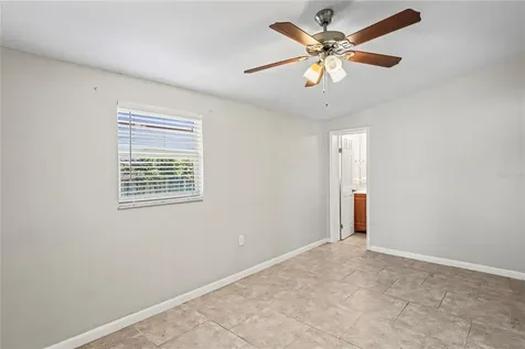3105 W Wilder Avenue Tampa FL 33614