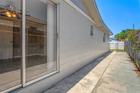 3105 W Wilder Avenue Tampa FL 33614