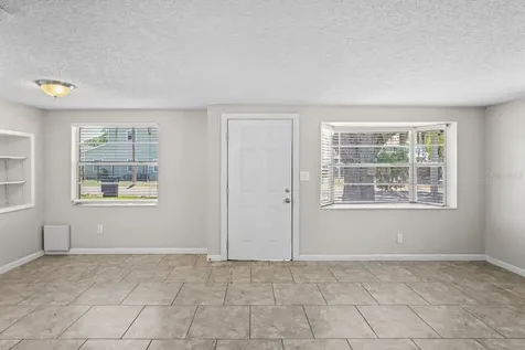 3105 W Wilder Avenue Tampa FL 33614