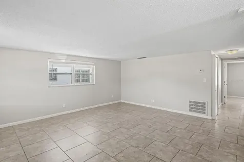 3105 W Wilder Avenue Tampa FL 33614