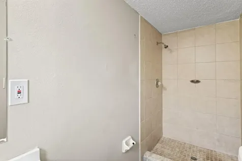 3105 W Wilder Avenue Tampa FL 33614
