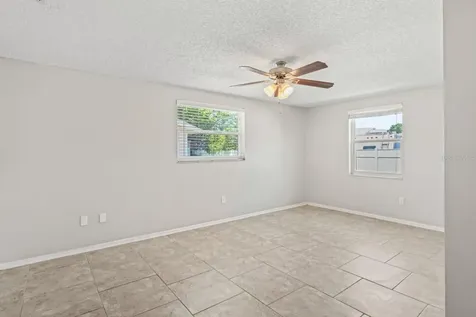 3105 W Wilder Avenue Tampa FL 33614