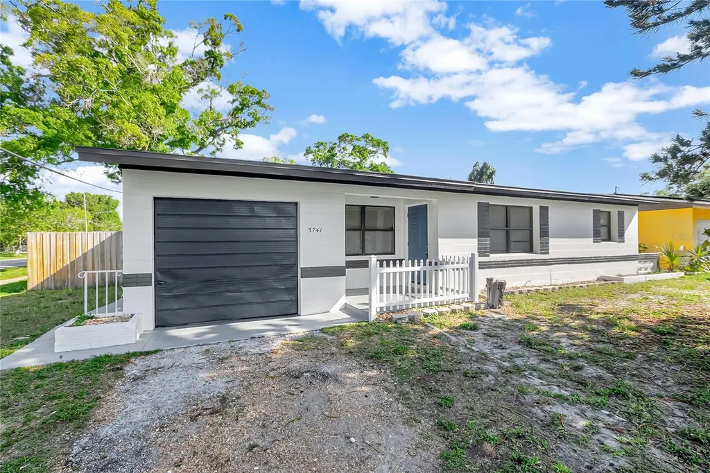5741 64th Avenue N Pinellas Park FL 33781