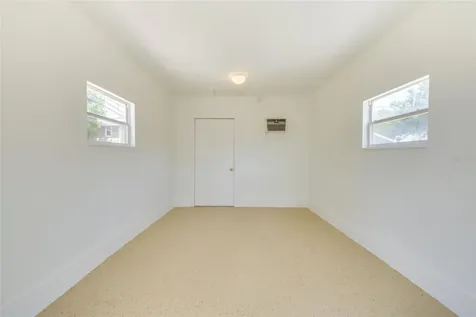 2731 40th Avenue N St Petersburg FL 33714