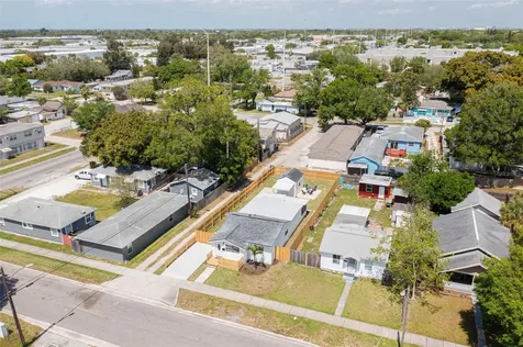 2731 40th Avenue N St Petersburg FL 33714