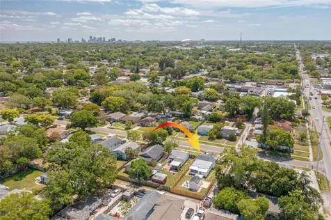 2731 40th Avenue N St Petersburg FL 33714