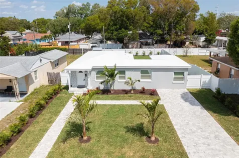 2829 37th Avenue N St Petersburg FL 33713