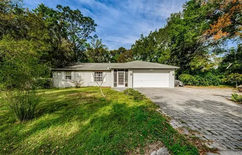 15930 Kings Parkway Tampa FL 33618