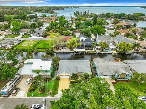 27 Cypress Drive Palm Harbor FL 34684