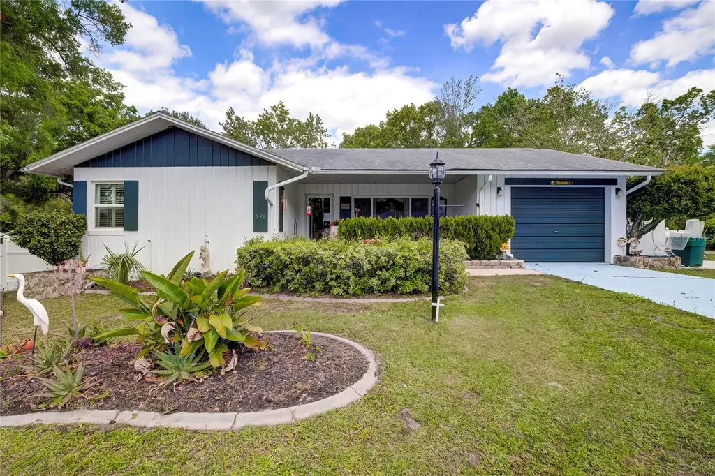 221 W Sugarmaple Lane Beverly Hills FL 34465