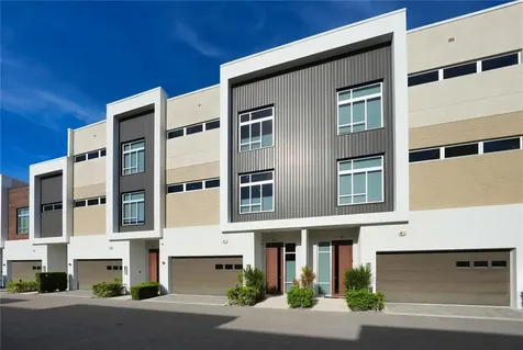 255 Cosmopolitan Court Sarasota FL 34236