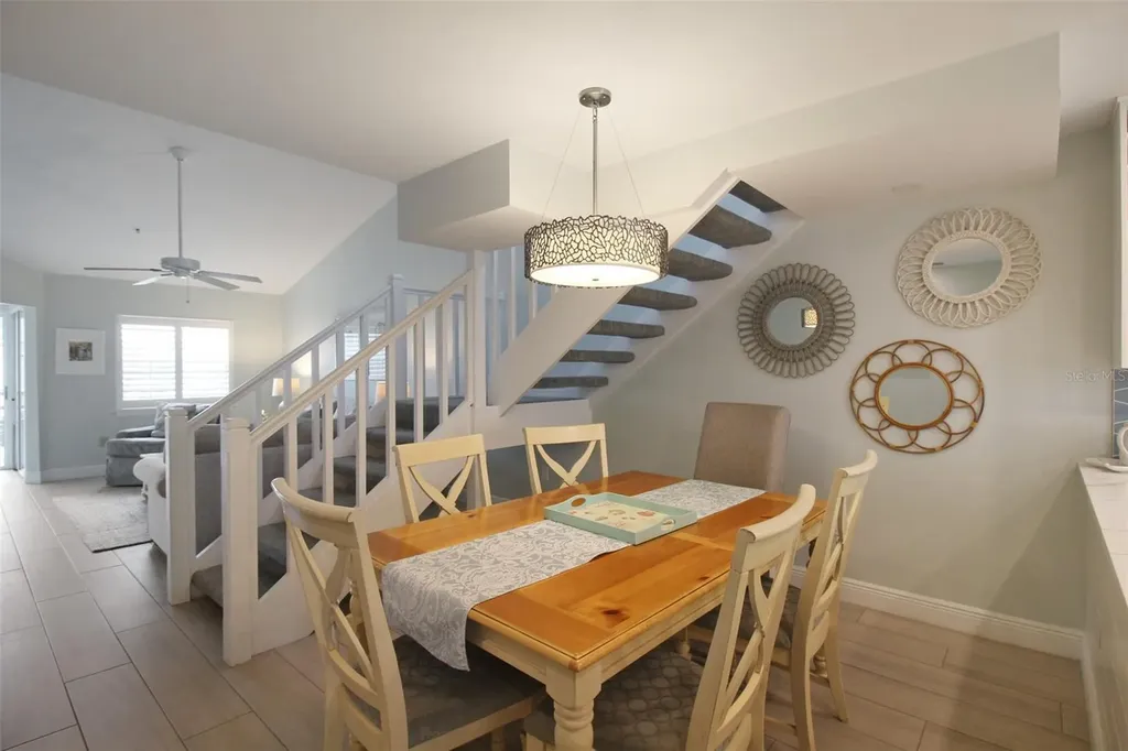 1275 Siesta Bayside Drive Sarasota FL 34242