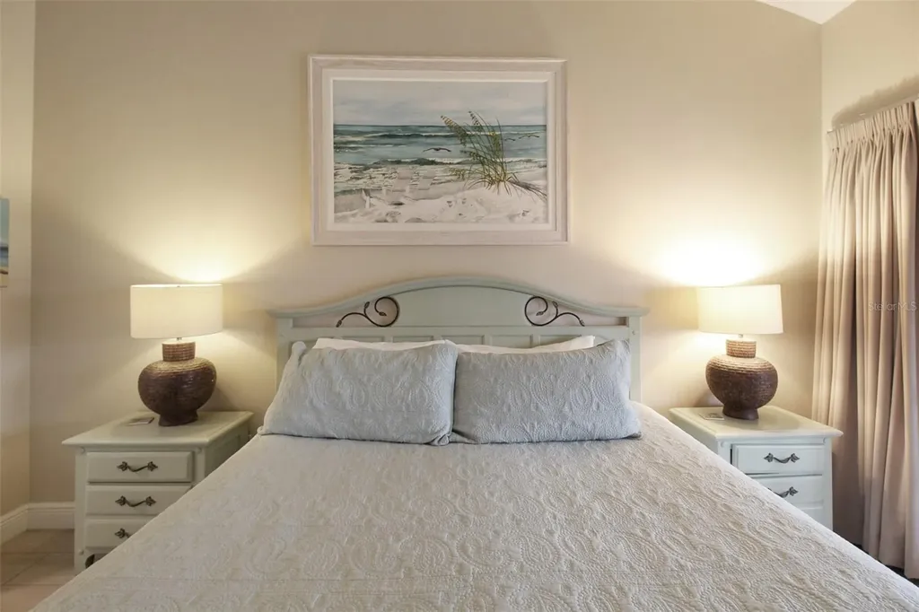 1275 Siesta Bayside Drive Sarasota FL 34242