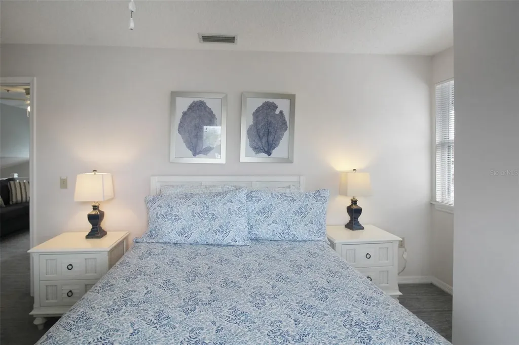 1275 Siesta Bayside Drive Sarasota FL 34242