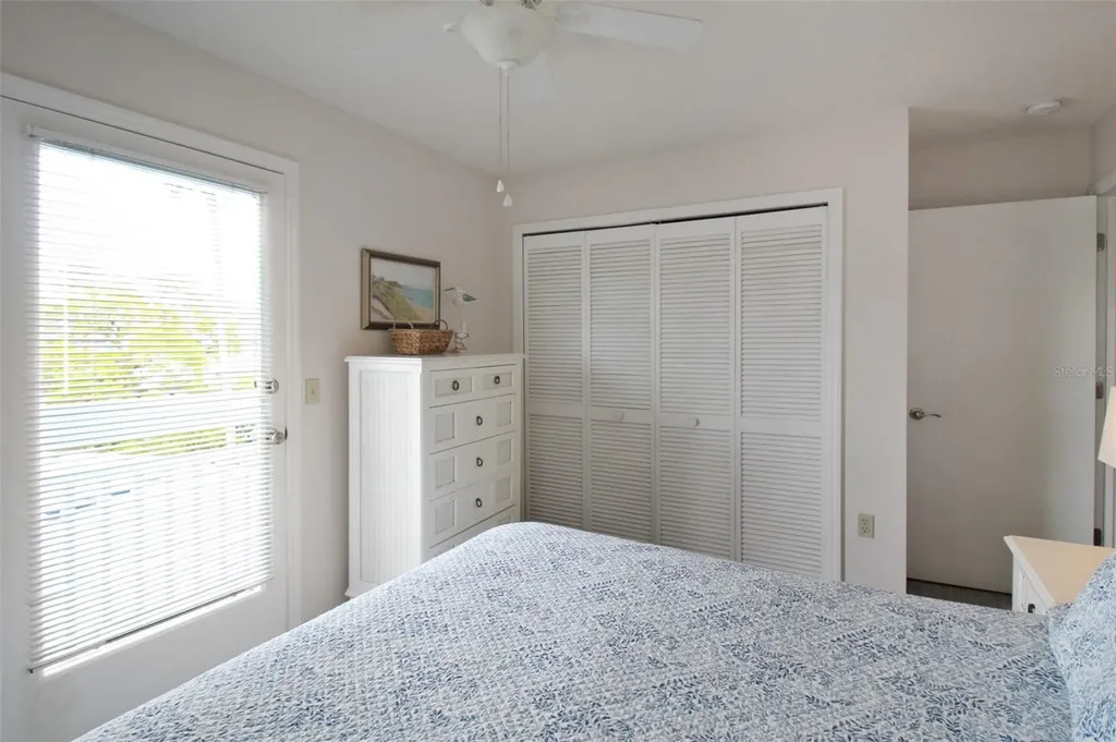 1275 Siesta Bayside Drive Sarasota FL 34242
