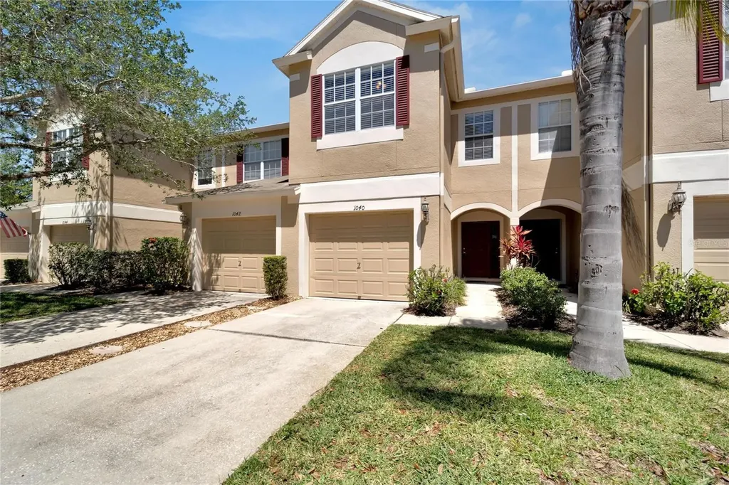 1040 Vista Cay Court Brandon FL 33511