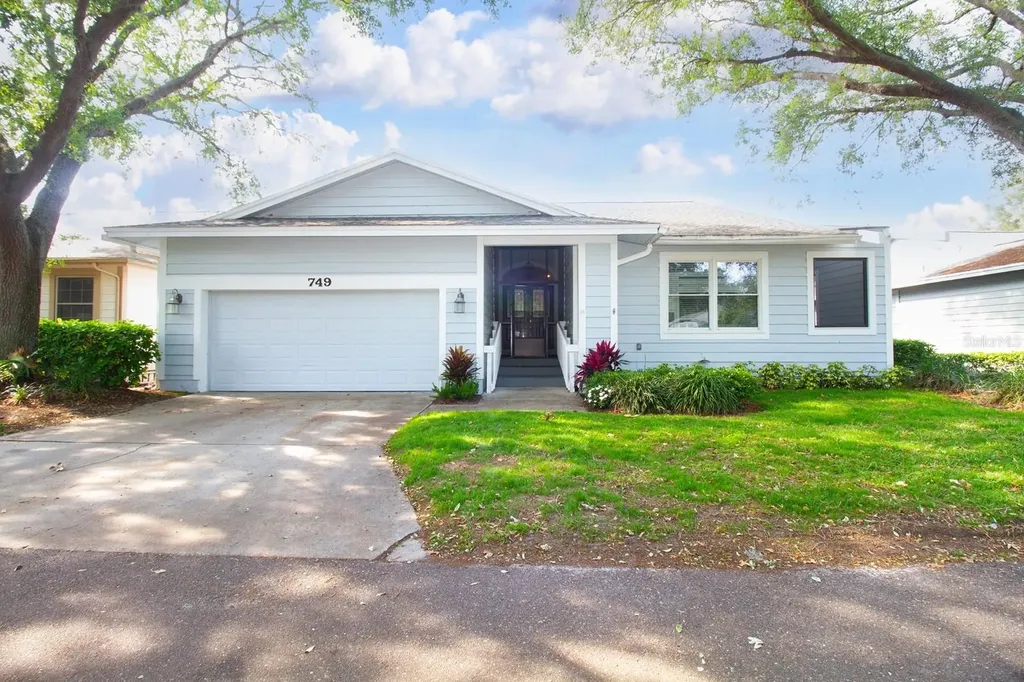 749 Caya Costa Court NE St Petersburg FL 33702