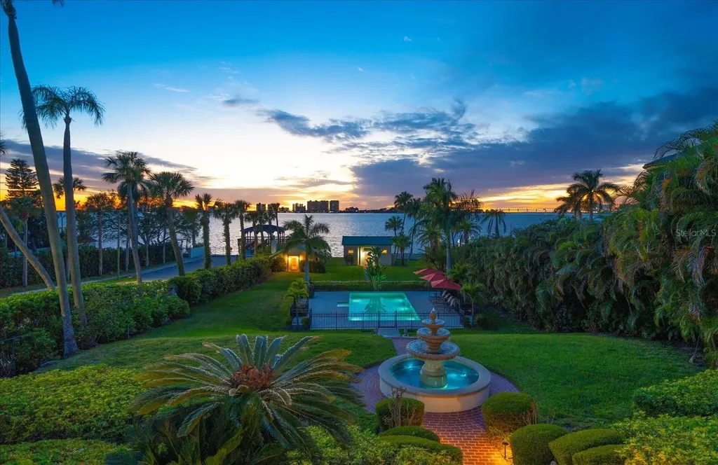 208 Magnolia Drive Clearwater FL 33756