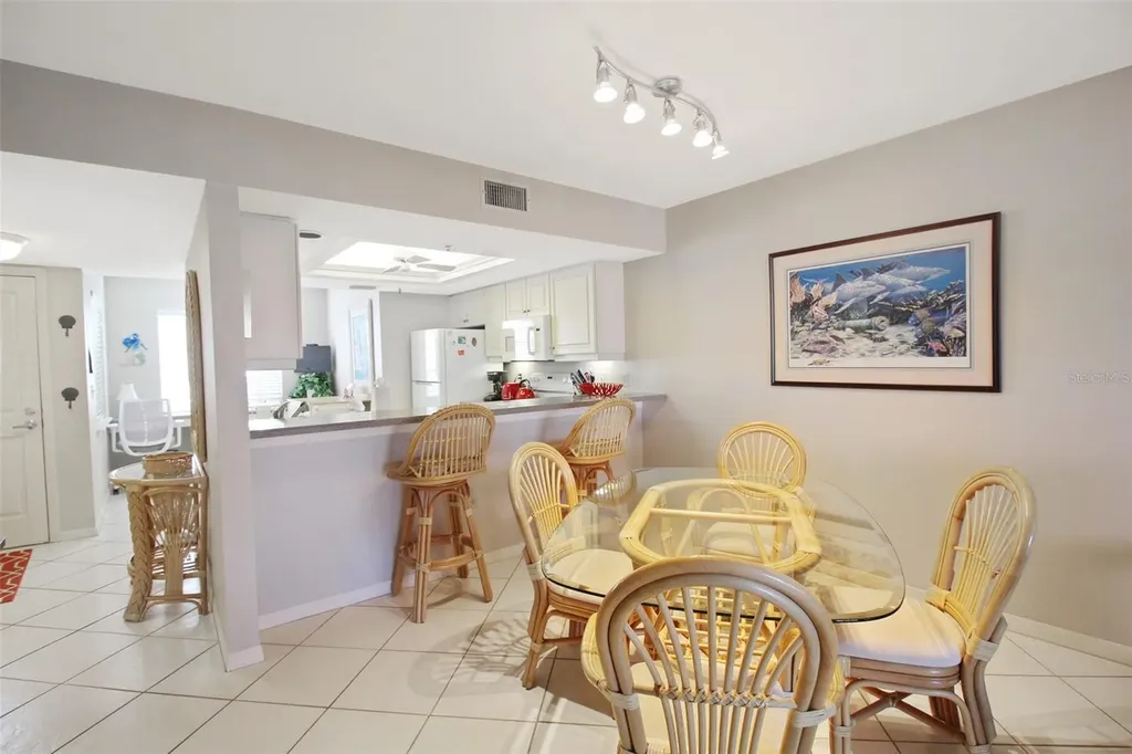 1333 Siesta Bayside Drive Sarasota FL 34242