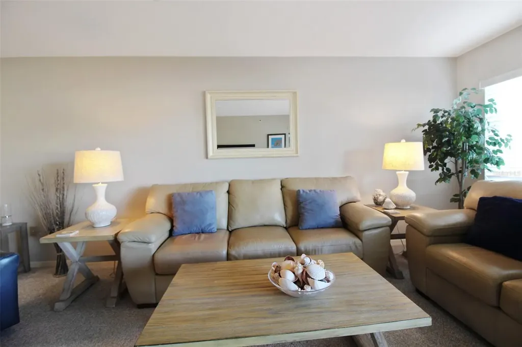 1333 Siesta Bayside Drive Sarasota FL 34242
