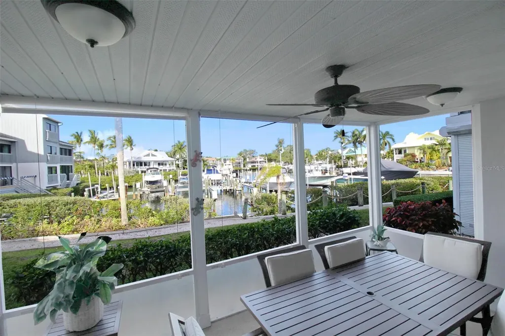 1333 Siesta Bayside Drive Sarasota FL 34242