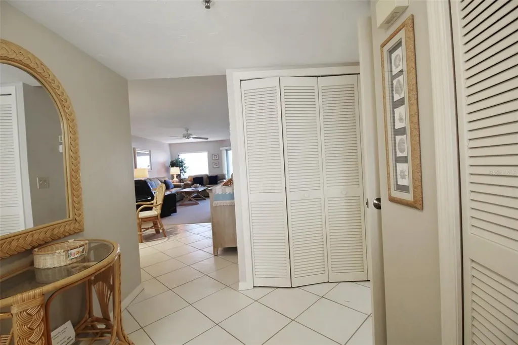 1333 Siesta Bayside Drive Sarasota FL 34242