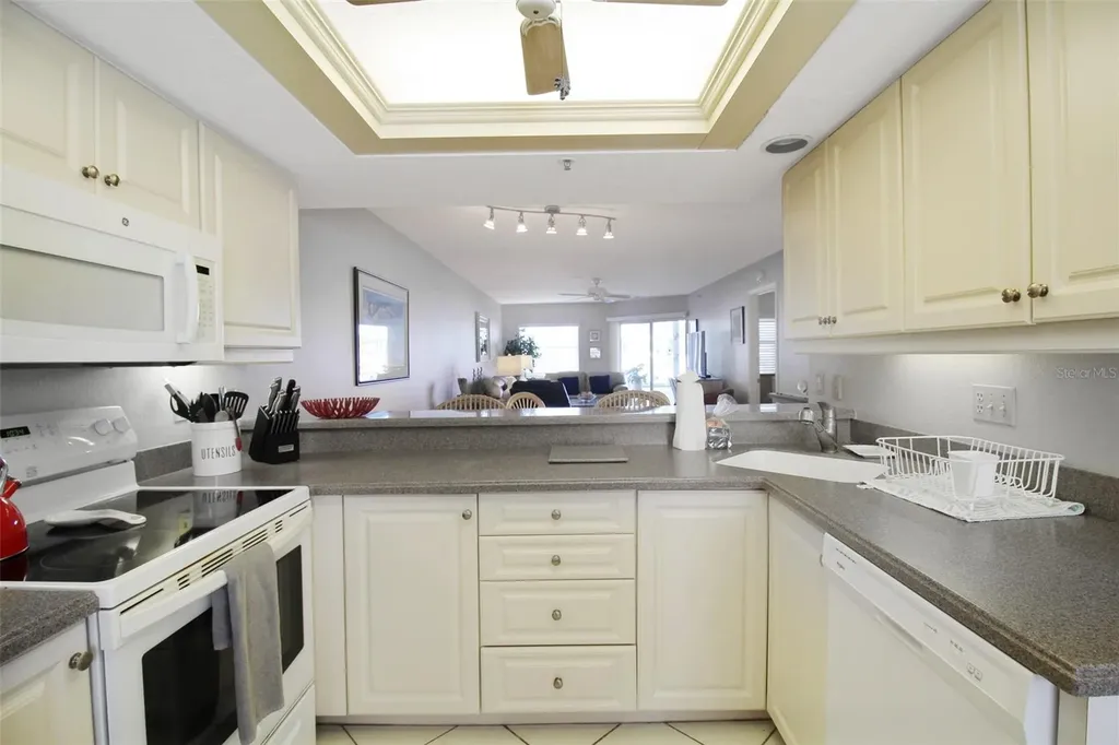 1333 Siesta Bayside Drive Sarasota FL 34242