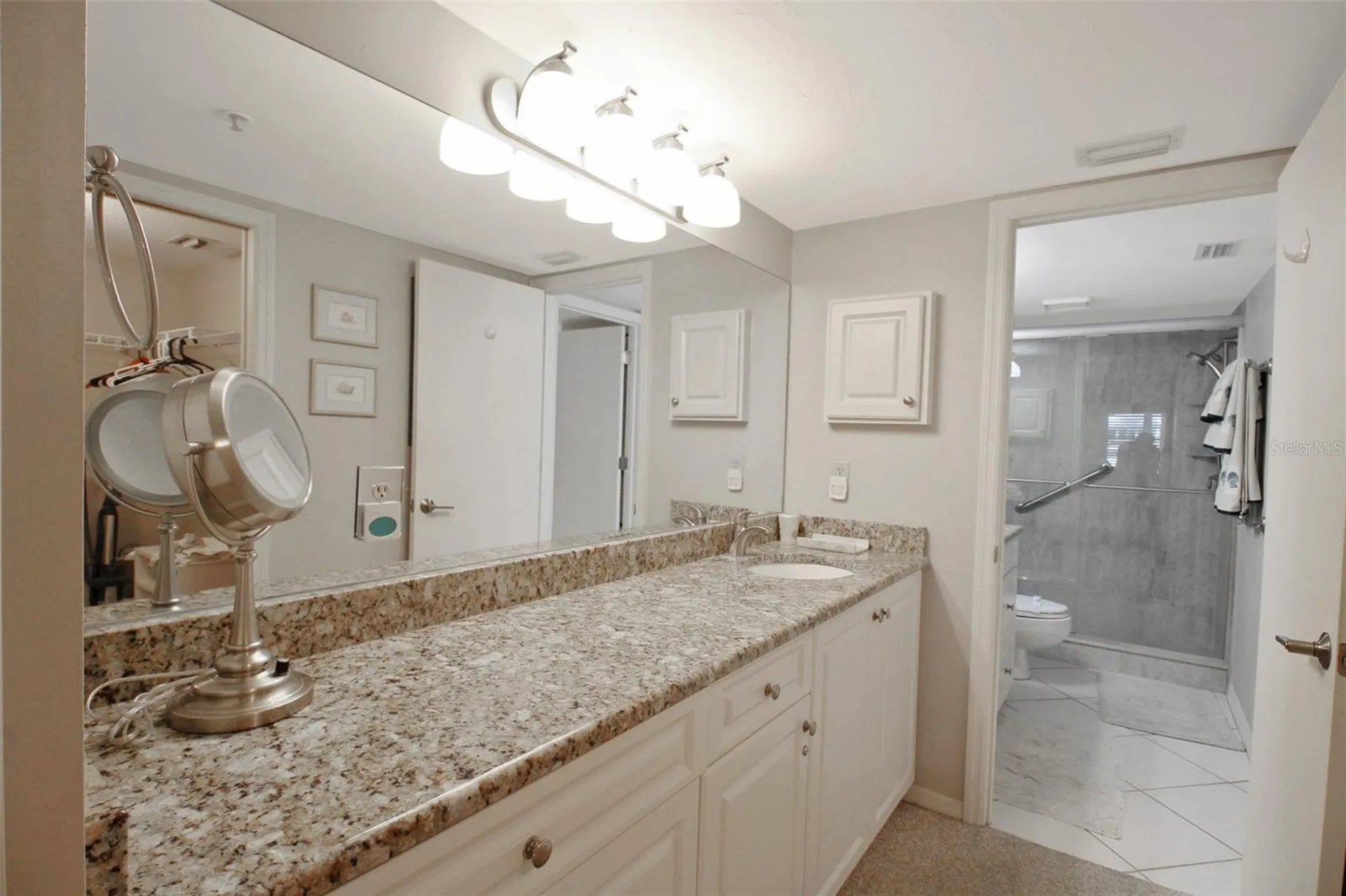 1333 Siesta Bayside Drive Sarasota FL 34242