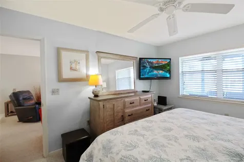 1333 Siesta Bayside Drive Sarasota FL 34242