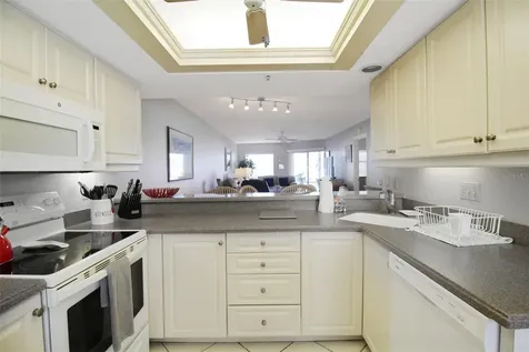 1333 Siesta Bayside Drive Sarasota FL 34242