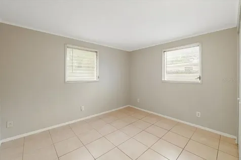 1316 Warrington Way Tampa FL 33619