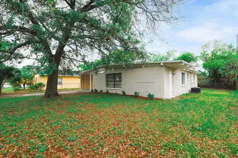 1316 Warrington Way Tampa FL 33619