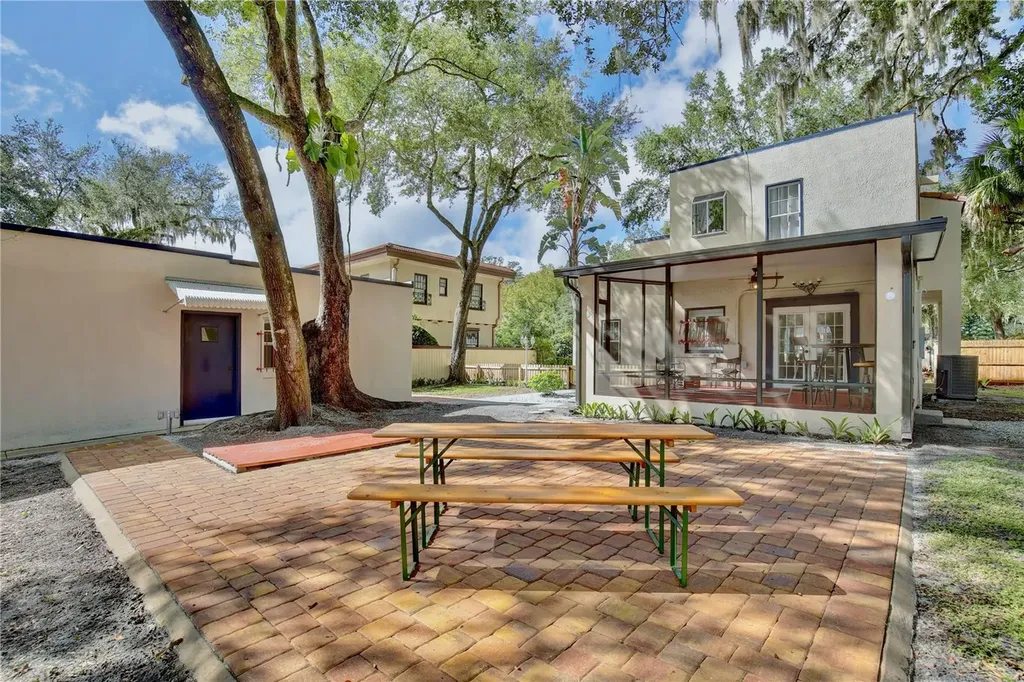 2019 S Park Avenue Sanford FL 32771
