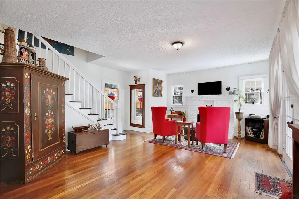 2019 S Park Avenue Sanford FL 32771