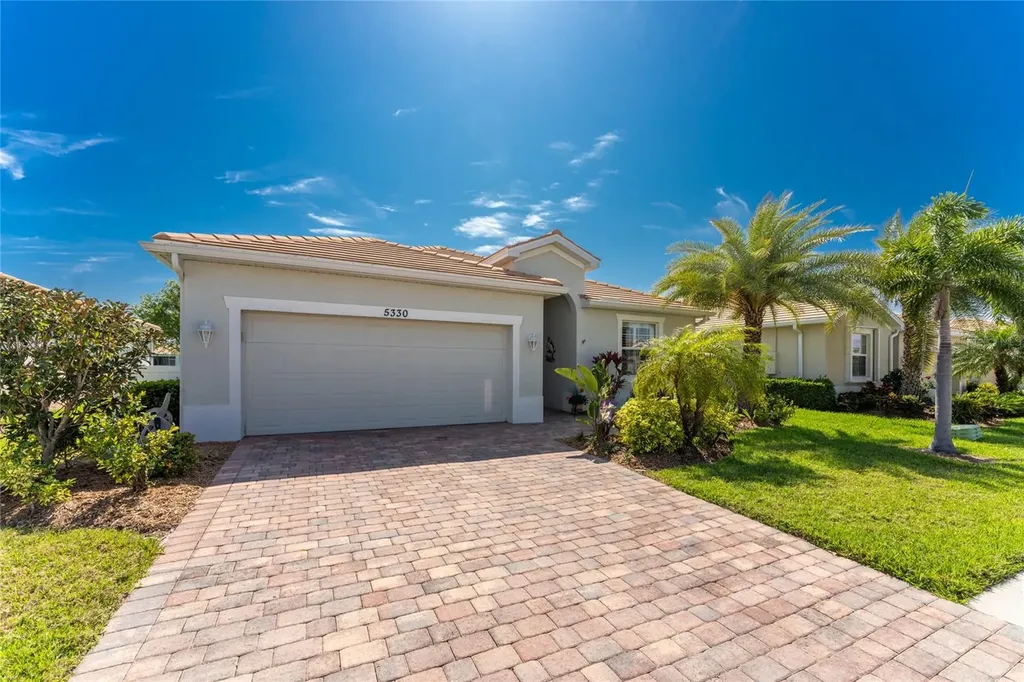 5330 Grand Cypress Boulevard North Port FL 34287