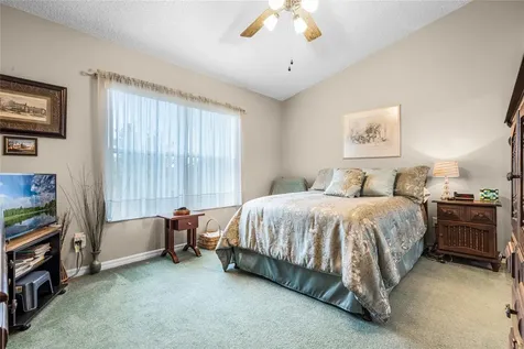 5019 Sawgrass Lake Circle Leesburg FL 34748