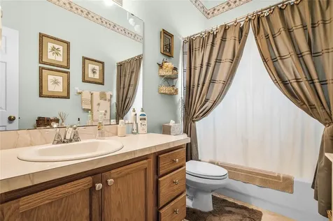 5019 Sawgrass Lake Circle Leesburg FL 34748