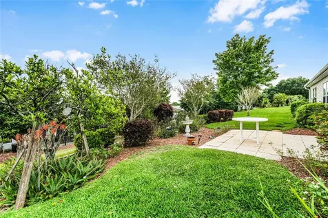 5019 Sawgrass Lake Circle Leesburg FL 34748