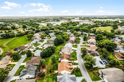 5019 Sawgrass Lake Circle Leesburg FL 34748