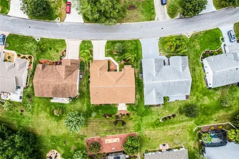 5019 Sawgrass Lake Circle Leesburg FL 34748