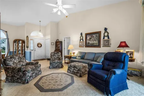 5019 Sawgrass Lake Circle Leesburg FL 34748