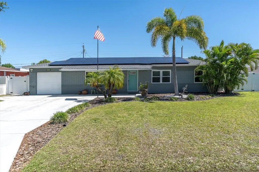 6395 17th Lane N St Petersburg FL 33702
