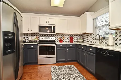 8066 Waldorf Court Orlando FL 32817