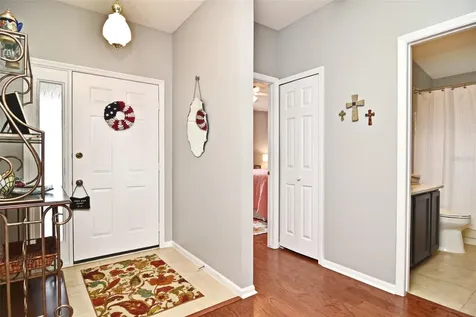 8066 Waldorf Court Orlando FL 32817