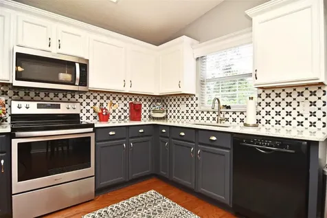 8066 Waldorf Court Orlando FL 32817