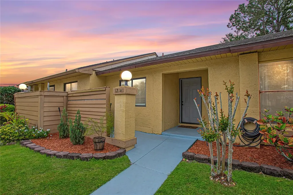 12141 Sandal Creek Way Orlando FL 32824