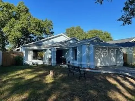 418 Red Coat Lane Orlando FL 32825