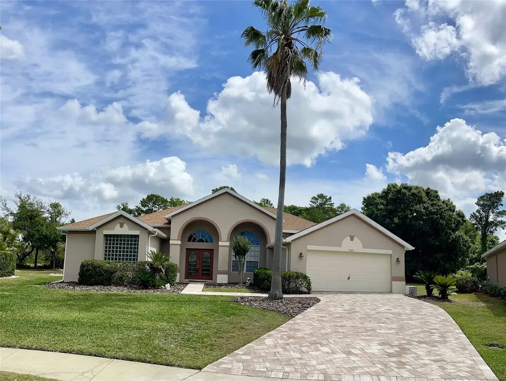 9029 Laurel Ridge Drive Mount Dora FL 32757